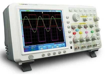 Осциллограф OWON TDS7074